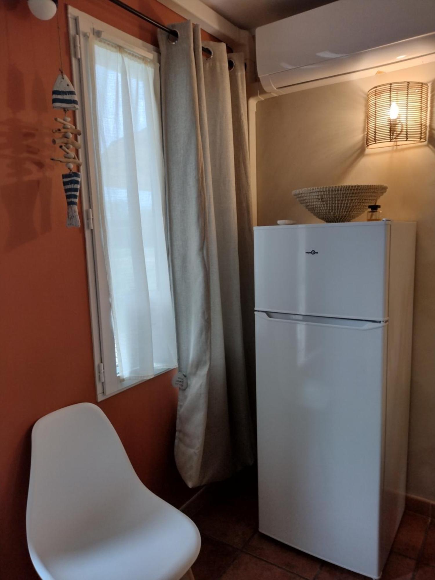 Vacances En Camargue Proche De La Mer Climatise Aigues-Mortes Exteriör bild